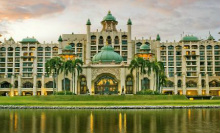 فندق الخيول الذهبية في سيلانجور ماليزيا - The Palace Of The Golden Horses